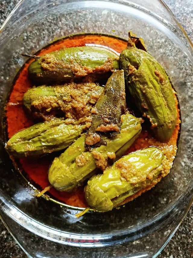 পটলের দোরমার ছিটেফোঁটা পুরও বেরোবে না, ভাজার এই কায়দাটা জানা থাকলে