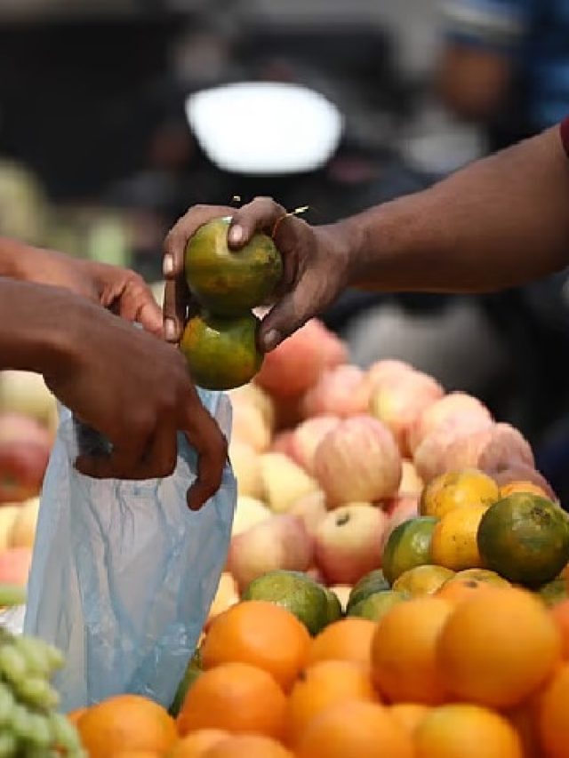এই ফল খেয়ে  জব্দ করুন ফ্যাটি লিভার, রোজ পাতে রাখুন