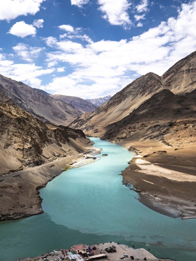 पाकिस्तान की सिंधु नदी में 800000 करोड़ का सोना? रिपोर्ट में दावा, क्या मालामाल हो जाएगा पाक?