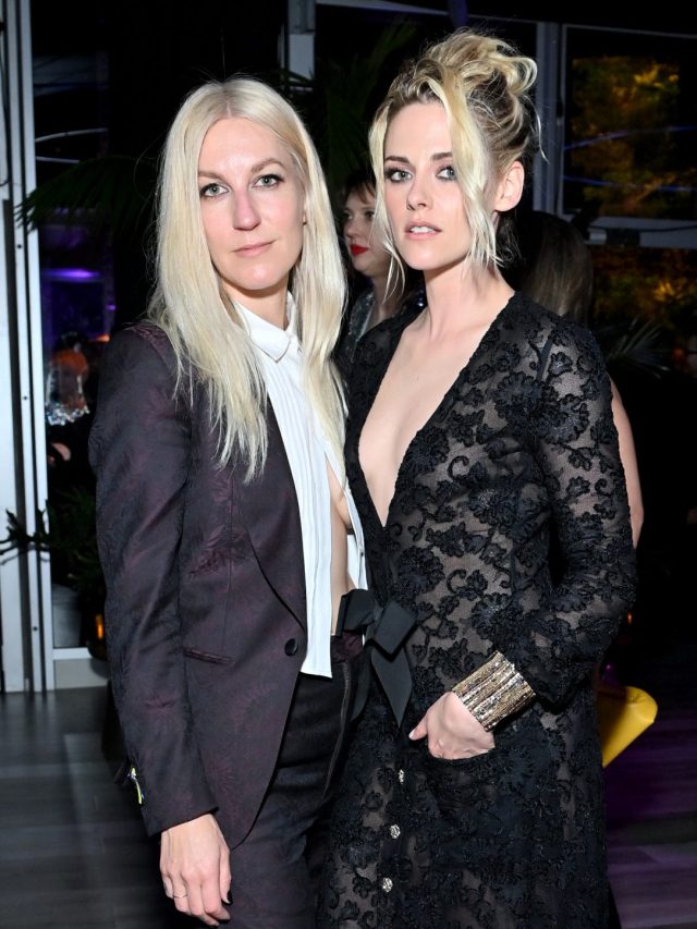 ट्वाइलाइट फेम एक्ट्रेस ने चोरी-चुपके रचाई गर्लफ्रेंड संग शादी, वायरल फोटोज में दिखा रोमांस