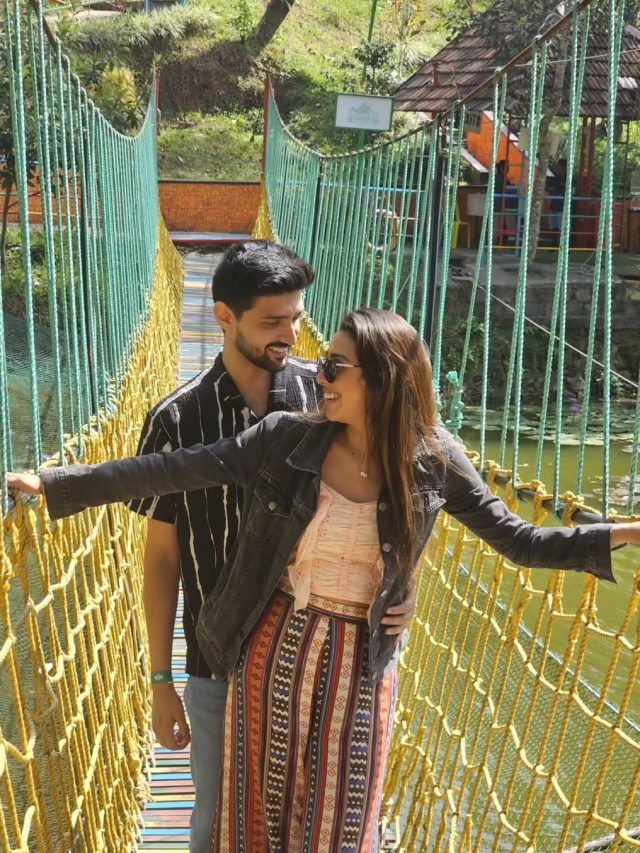 शादी के 4 महीने बाद दूसरे हनीमून पर 'तारक मेहता...' की एक्ट्रेस, पर कहां बिजी पति?