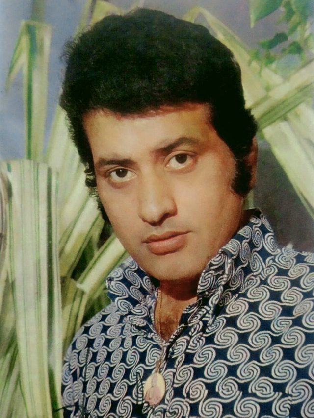 कॉलेज की छत पर पत्नी से मुलाकात, बेटे का फ्लॉप करियर... मनोज कुमार के परिवार की कहानी