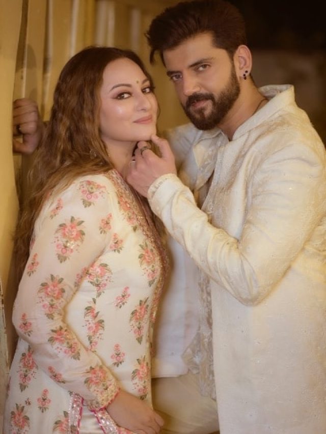 'ईद का चांद' लगीं सोनाक्षी...पति जहीर संग सूट में दिए रोमांटिक पोज, ड्रेस की कीमत है इतनी