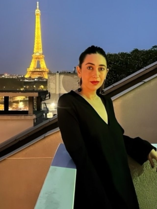 पेरिस की गलियों में कपूर खानदान की बड़ी बेटी ने दिखाया टशन, ब्लैक मिनी ड्रेस पहन छाईं