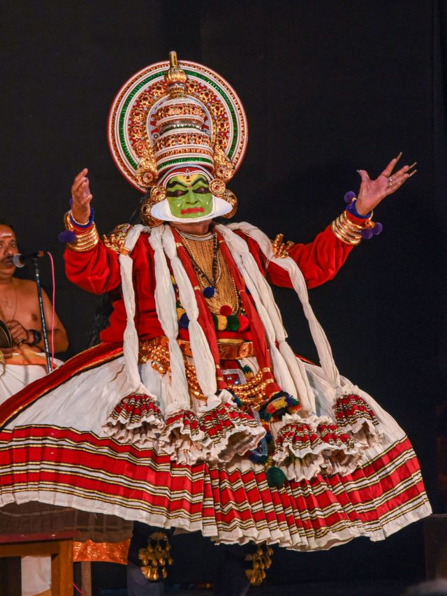 भरतनाट्यम, कथक, कुचिपुड़ी और कथकली में क्या है अंतर?