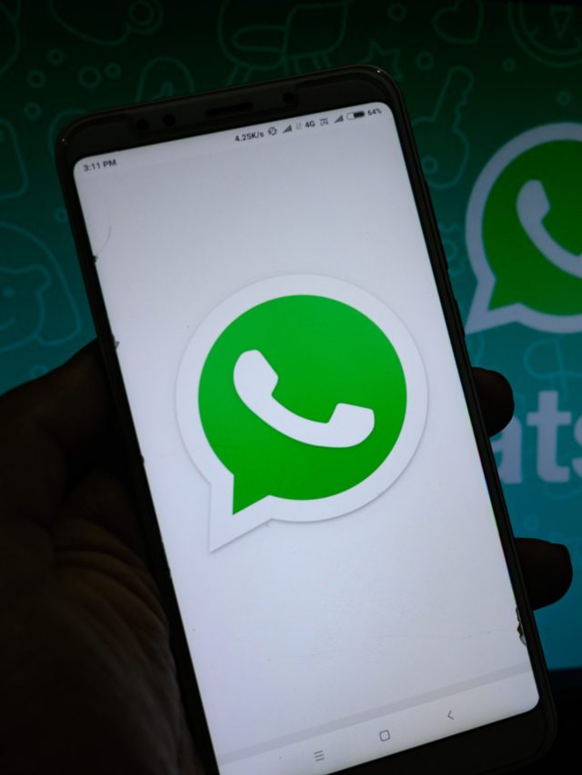 WhatsApp ने लगाया 97 लाख भारतीय खातों पर बैन, आप तो नहीं करते ये गलती