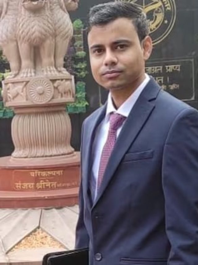 घर में रखी थी पिता की अर्थी, UP PCS इंटरव्यू के बाद किया अंतिम संस्कार, पाई थी 30वीं रैंक