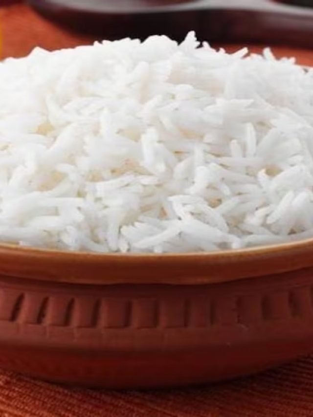 এক থালা ভাত লাগবে, তাতেই কাটবে শনির দশা, কীভাবে, রইল টোটকা