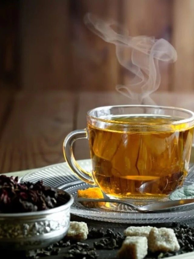 দিনে ক’কাপ চা খেলে বিপদ হবে না: ১০টি জরুরি তথ্য
