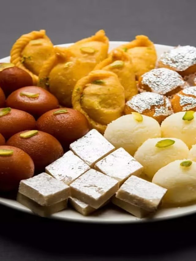 না রসগোল্লা. না লাড্ডু কিংবা পেঁড়া, ভারতের জাতীয় মিষ্টি কোনটা জানেন?