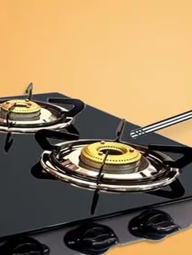 গ্যাস বার্নারেই মুখ দেখা যাবে, এই মশলা দিলেই উঠবে তেল চিটচিটে দাগ
