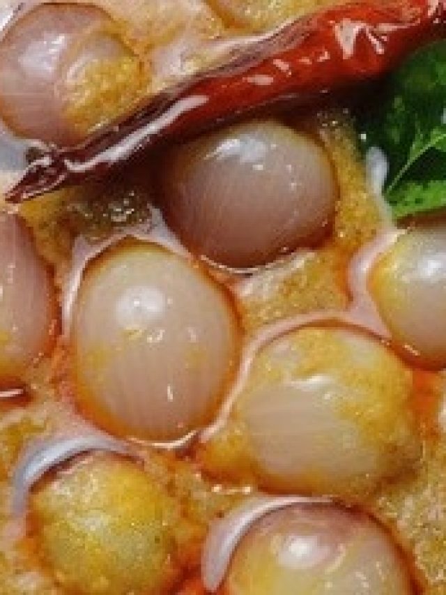 ছোট পেঁয়াজের  তরকারি দিয়েই এক থালা ভাত উঠবে, সেরা রেসিপি এটাই