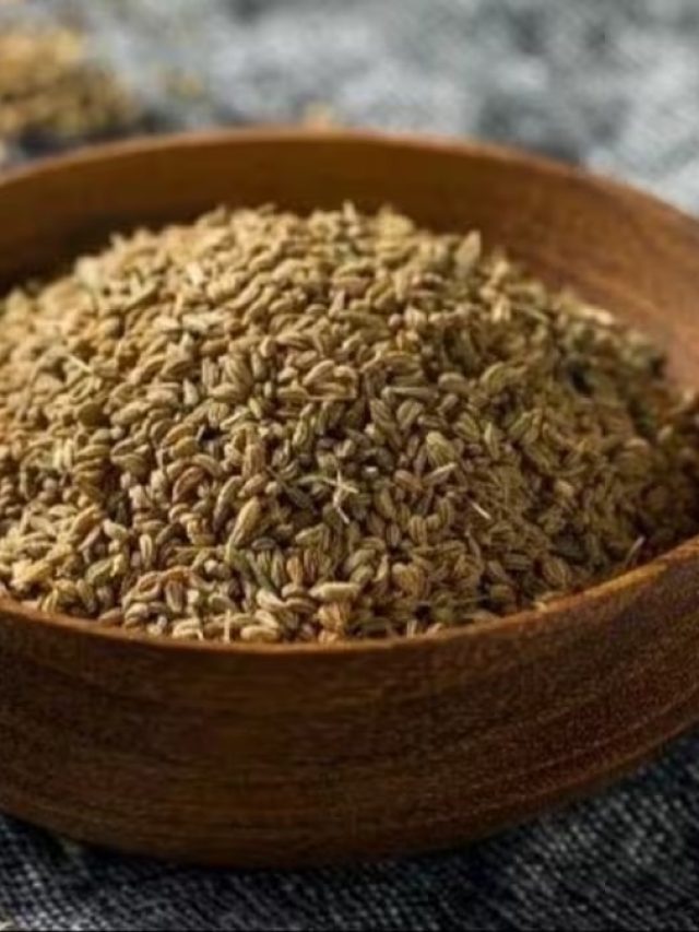 শুধু লাগান জোয়ান,  তাতেই গজাবে কালো মিশমিশে চুল, কীভাবে মাখবেন, জানুন