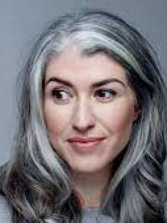 कम उम्र में ही सफेद हो रहे हैं बाल? अपना सकते हैं ये तरीके