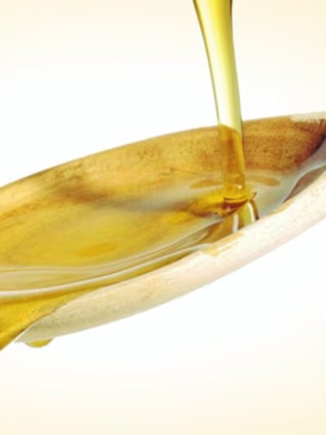 ২ ফোঁটা সর্ষের তেল রোজ গায়ে মাখলে এসব উপকার হয়