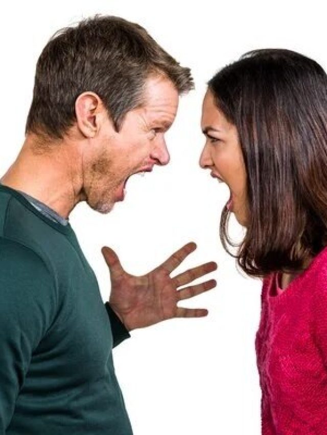 মা-বাবা অশান্তি করলে কার পক্ষ নেওয়া উচিত সন্তানের?