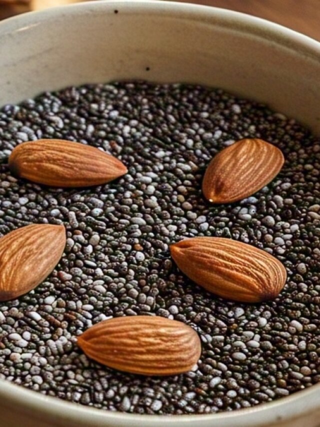 भीगे हुए बादाम या भीगी हुई चिया सीड्स, सेहत के लिए क्या है ज्यादा फायदेमंद?
