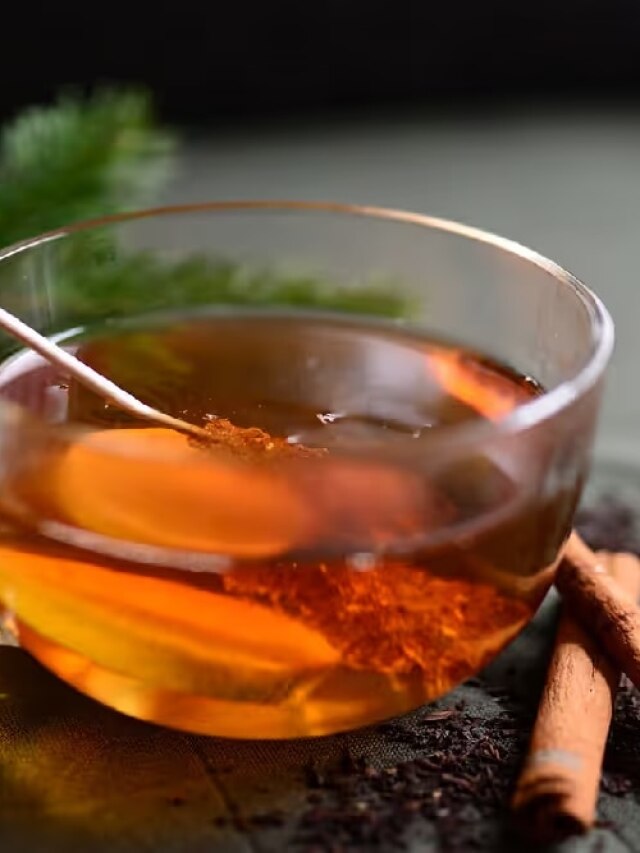 दालचीनी के पानी में ये चीज डालकर पीने से घटेगा वजन, पेट भी हो जाएगा साफ