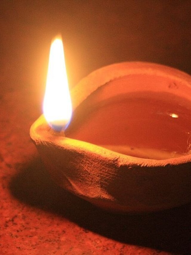 घर की इस जगह पर रोज रखना चाहिए एक दीया, जीवन भर करोगे तरक्की