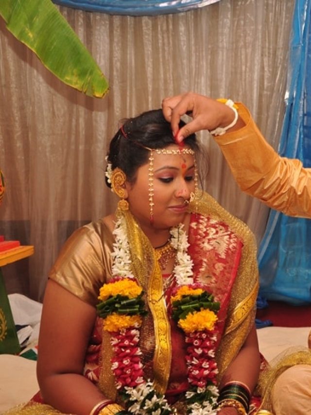 বিয়ের পর এই কারণেই মোটা হয় মেয়েরা, এতদিনে জানা গেল!