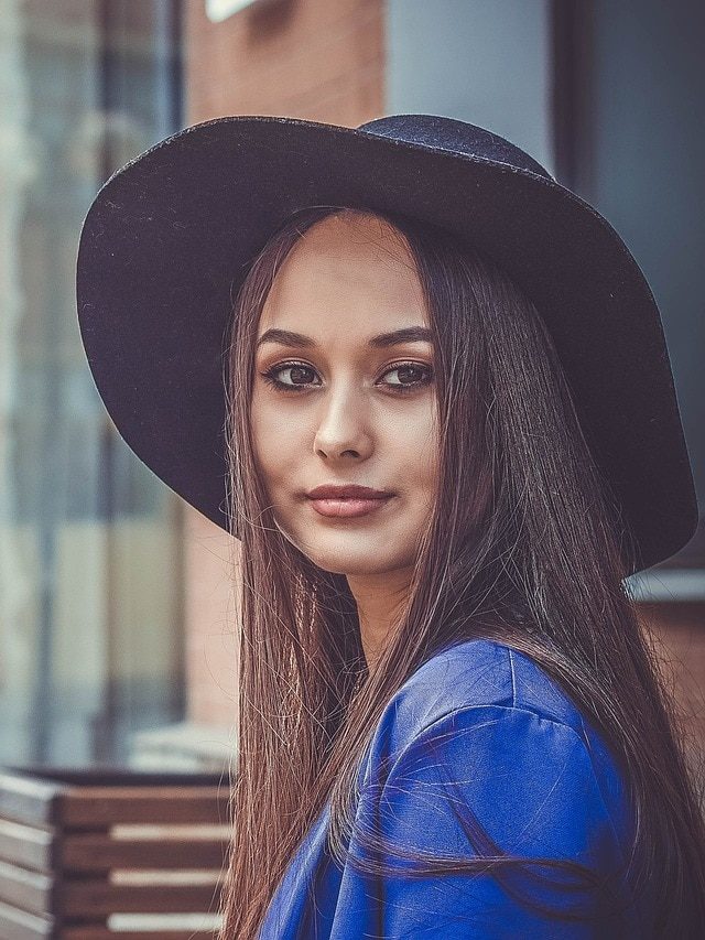 এই ৫ অভ্যাস নারীকে স্মার্ট ও বুদ্ধিমান করে