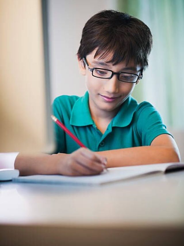 'লেখা পড়া করে যে গাড়ি ঘোড়া চড়ে সে', জানেন এই ছড়াটি কে লিখেছেন?