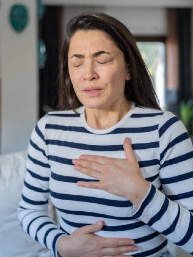 क्या आपको भी बार-बार होता है बुखार-खांसी और जुकाम, बिना देर ये चीजें शुरू कर दें खाना