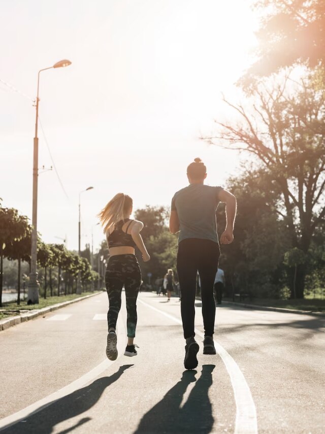 ये है मॉर्निंग वॉक करने का सही समय, फ्रेश हवा के साथ मिलेंगे ढेरों फायदे