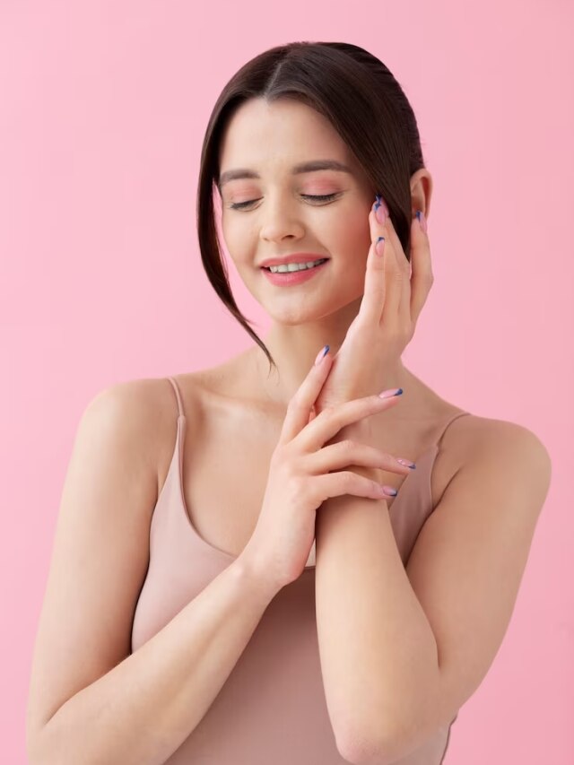 बेजान त्वचा में आ जाएगी नई जान, डाइट में शामिल कर लें ये फूड्स