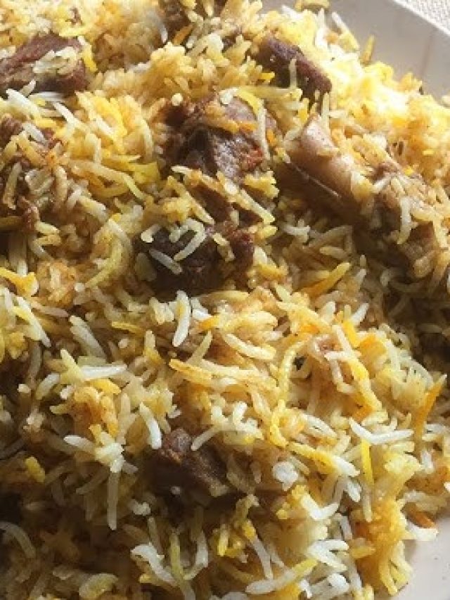 বিরিয়ানির মাটন নরম না হয়ে যাবে কোথায়? সিক্রেট কায়দা বাবুর্চির