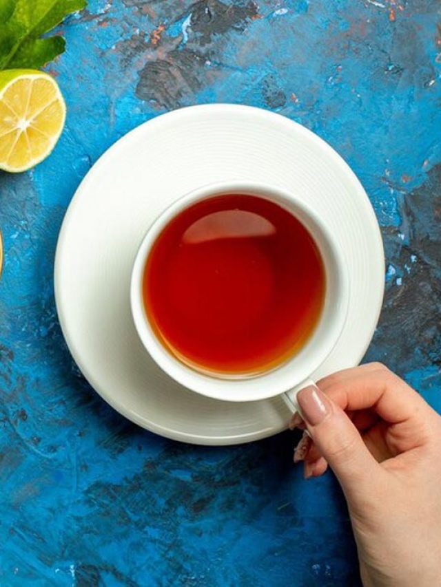 লেবু চা খাওয়া এসব মানুষের জন্য বিষ খাওয়ার সমান