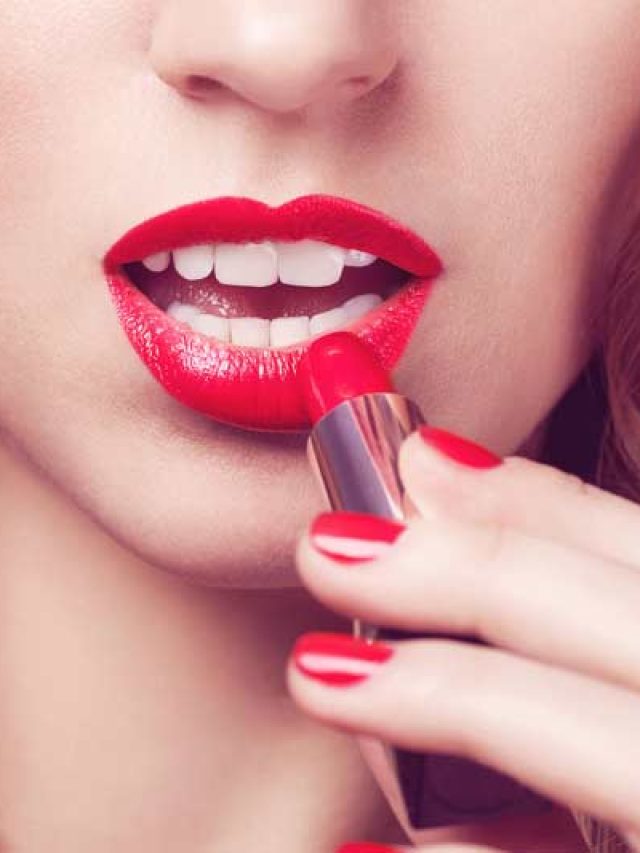 এই সবজি দিয়ে বাড়িতে বানান ঘরোয়া লিপস্টিক, ঠোঁটে ফিরবে জান