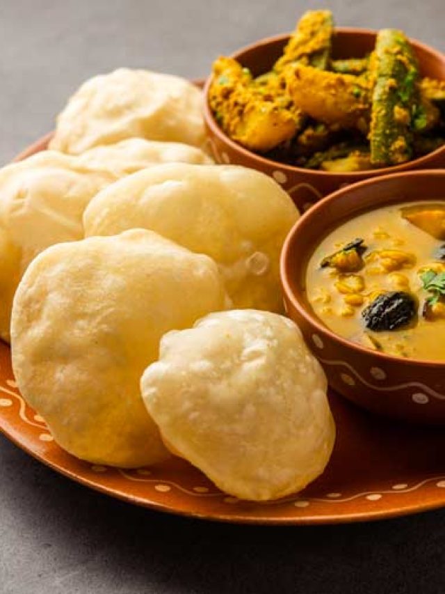 ময়দা ছাড়াই  ফুলকো লুচি, হবে না গ্যাস-অম্বলও, শেখালেন নতুন রাঁধুনিরাই