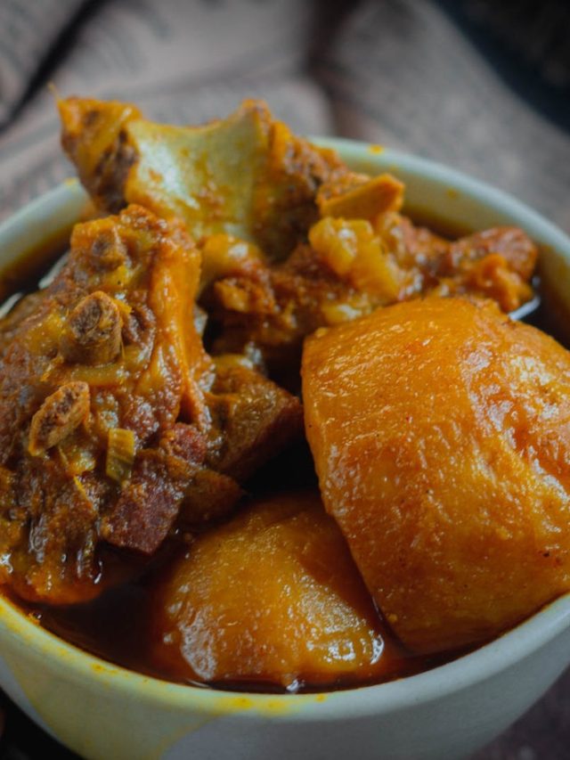 খাসির মাংস ঠিক কতক্ষণ কষালে স্বাদ হবে দুর্দান্ত? দিলাম বাঙাল বাড়ির সিক্রেট