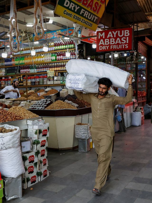 From rice to rags: Why Pakistan’s people stay dirt poor despite billions in exports