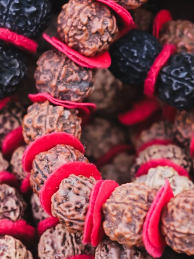 ছেলে না মেয়ে, রুদ্রাক্ষ কাদের অবশ্যই পরা উচিত