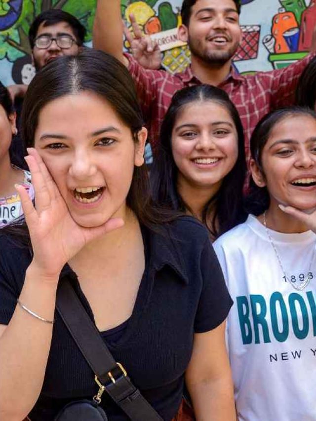 CBSE 10वीं-12वीं बोर्ड रिजल्ट को लेकर क्या कहते हैं अधिकारी?