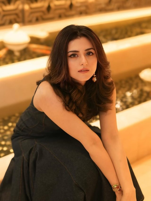 पहलगाम हमले से गुस्साए लोग, फवाद संग काम करने पर ट्रोल हुईं रिद्धि, बोलीं- मेरा भी खून खौला...