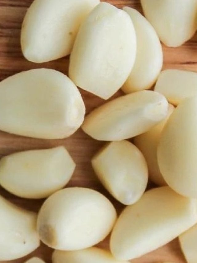 রসুনের কোয়া দিয়েই তাড়ানো যায় ঘরের সব মশা, কীভাবে জানেন?