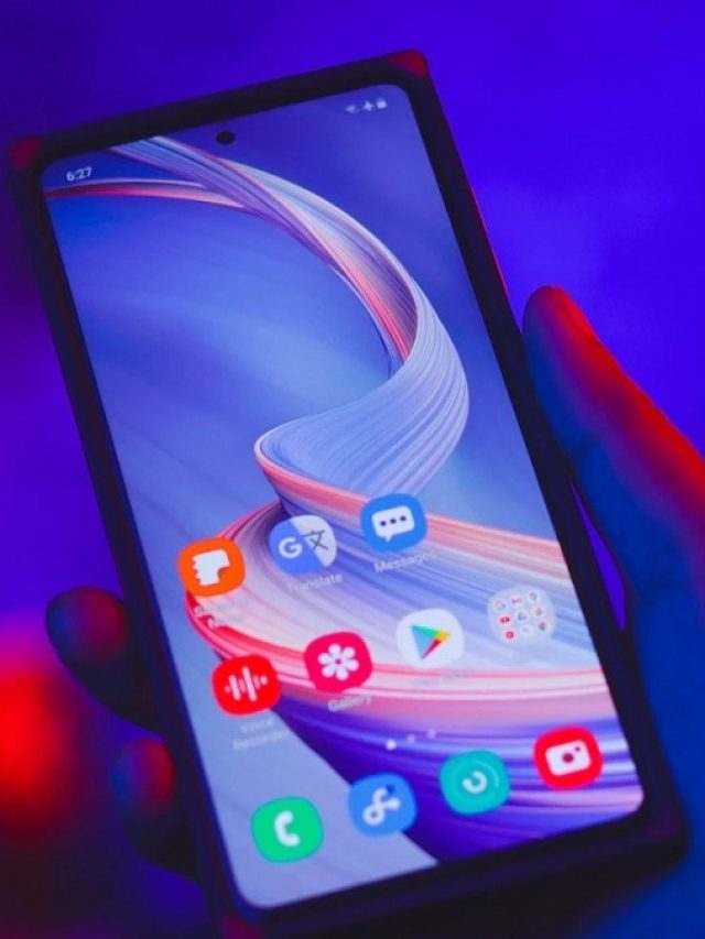 फोन में आ रही है ऐसी आवाज, मतलब हो रही Call Recording