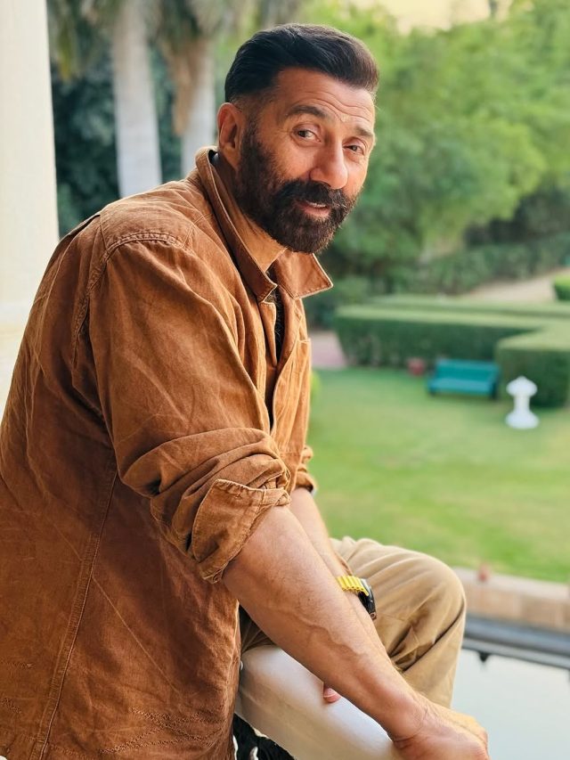 तेज बारिश ने रोका 'बॉर्डर 2' का शूट, प्रोड्यूसर परेशान, सनी देआले खा रहे पकौड़े