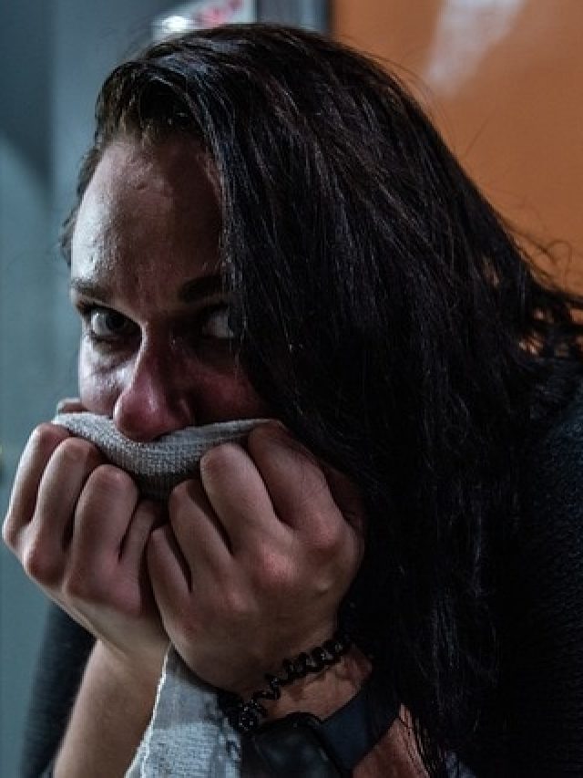 गर्मियों में ये 8 काम करने से बचें, सेहत पर नहीं पड़ेगा कोई असर