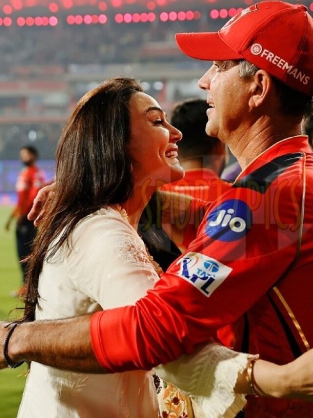 प्रीति जिंटा की टीम को लगा बड़ा झटका... 4.2 करोड़ी खिलाड़ी IPL से बाहर