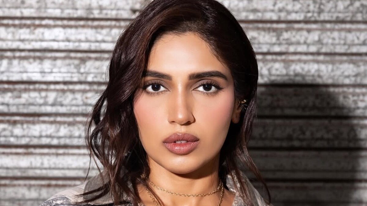 एक्ट्रेस ने करवाई लिप सर्जरी? बड़े होंठों का उड़ा मजाक, बोलीं- लाखों रुपये खर्च...