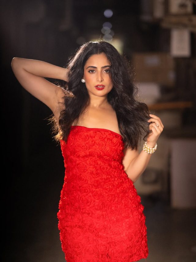 PAK यूजर्स ने दी अनफॉलो करने की धमकी, ऐश्वर्या का चढ़ा पारा, लिखा- समझते क्यों नहीं?