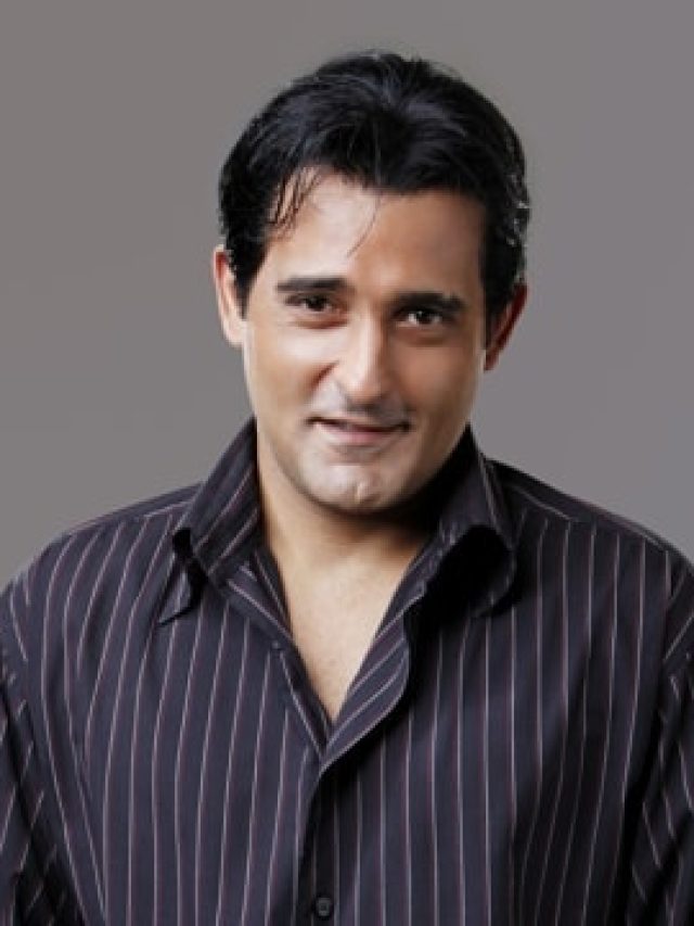 50 की उम्र में कुंवारा एक्टर, अब तक क्यों नहीं की शादी? जब बोला था- किसी मजबूरी में...