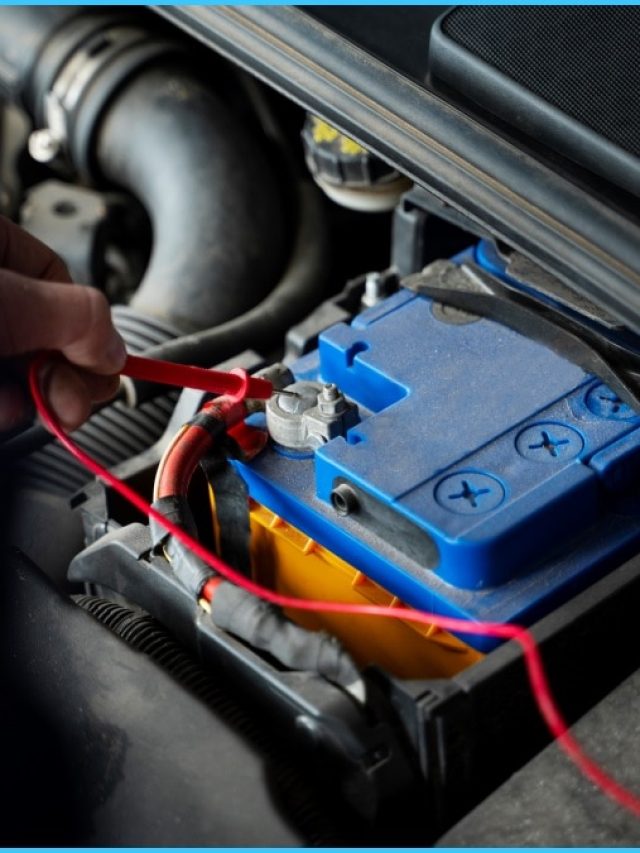 अजीब आवाज...बदबू! दिखे ये 7 संकेत तो जान लें खराब हो गई है कार की बैटरी