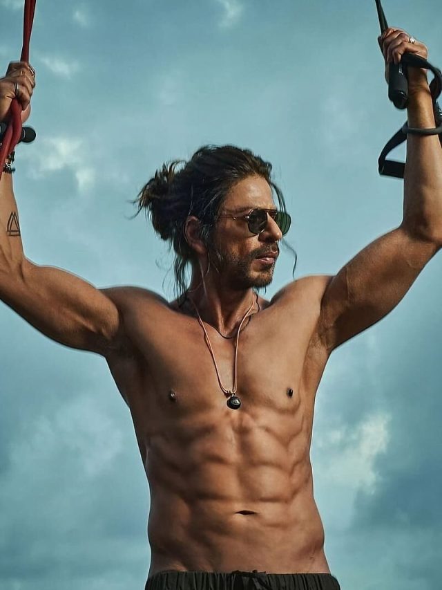 মানসিক চাপে ভুগছেন? সুঠাম পুরুষের দিকে তাকাতে বলছেন ডাক্তাররা