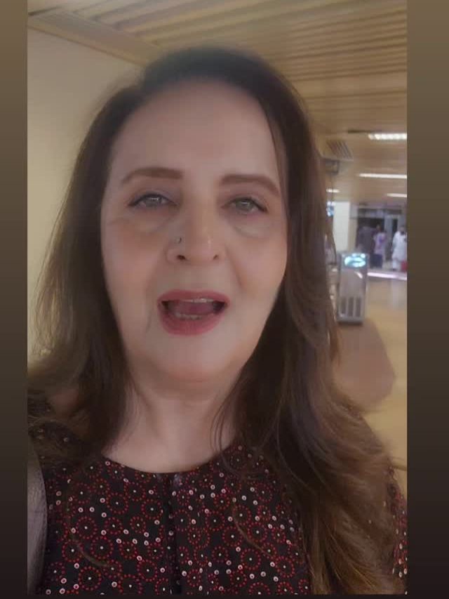 कराची इंटरनेशनल एयरपोर्ट पर खत्म हुआ पानी, भड़कीं PAK एक्ट्रेस, बोलीं- अफसोस...