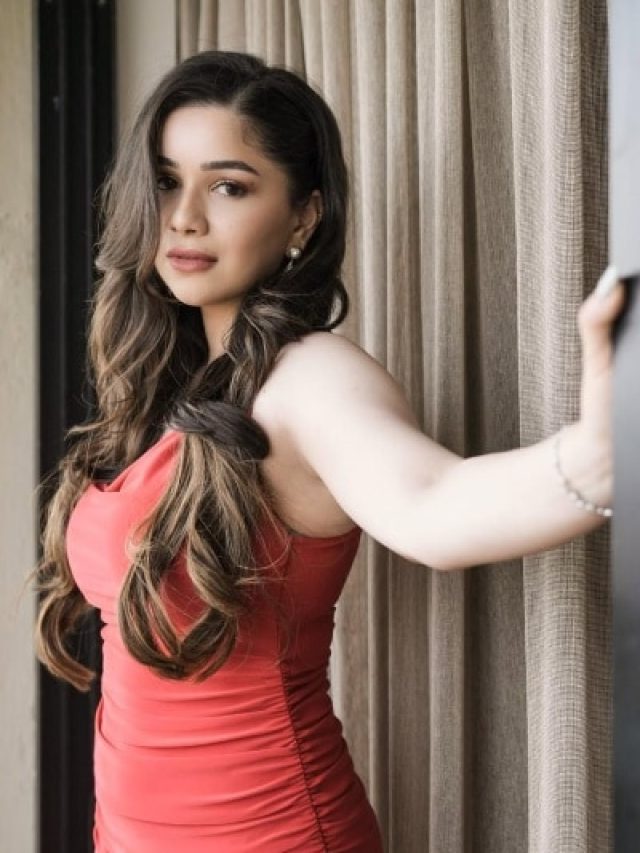 ना महंगे प्रोडक्ट, ना डाइट...सारा तेंदुलकर की फिटनेस का सीक्रेट हैं ये 3 सस्ती चीजें